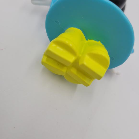 Disney Minnie Mouse Collectible Toy Figure Classic Multicolor - Picture 5 of 6